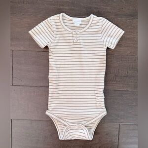 Jamie Kay SS body suit EUC 1Y